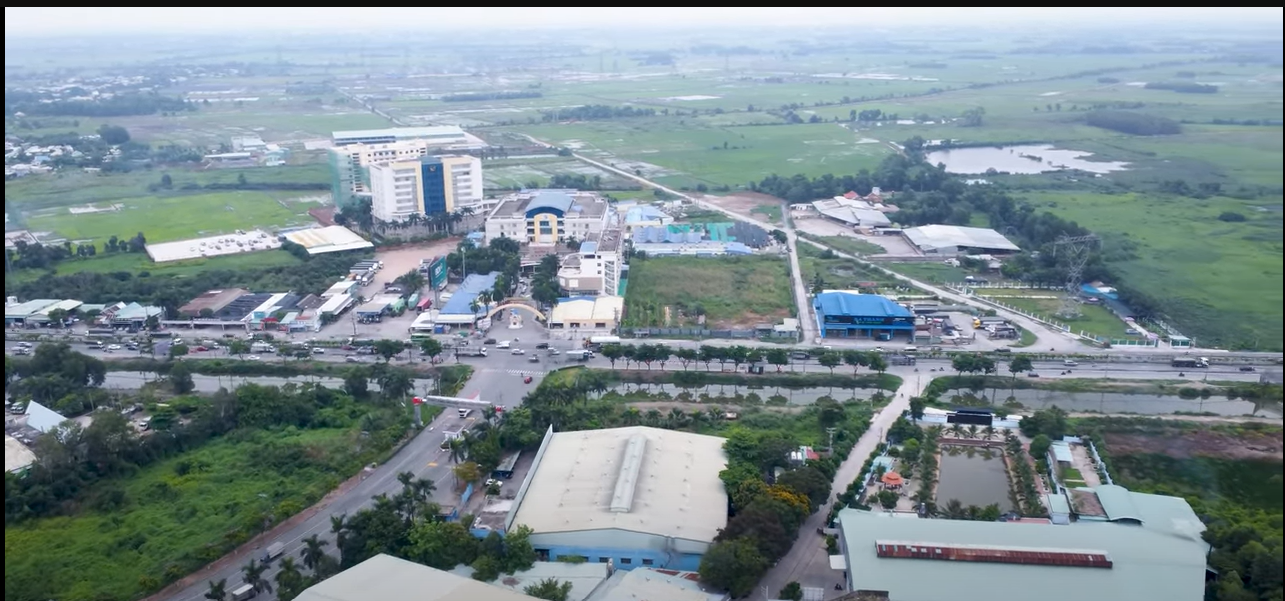 cổng vào khu công nghiệp