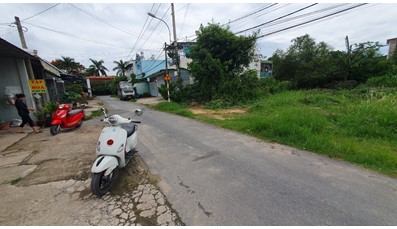 THCC128 Đất Củ Chi 139,9m2 xã Hòa Phú có đường oto ( có sổ hồng riêng)