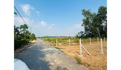 26CC51 Đất nền xã Nhuận Đức tổng diện tích 190m2 có 134m2 thổ cư gần công ty nhà dân đông đúc