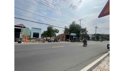 26CC96 Đất nền thổ cử xã Thái Mỹ tổng diện tích 126m2 có 81m2 thổ cư gần đường Trương Thị Kiện